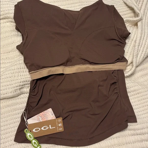 OGL V-neck Side Brami Tee NWT - Picture 10 of 10